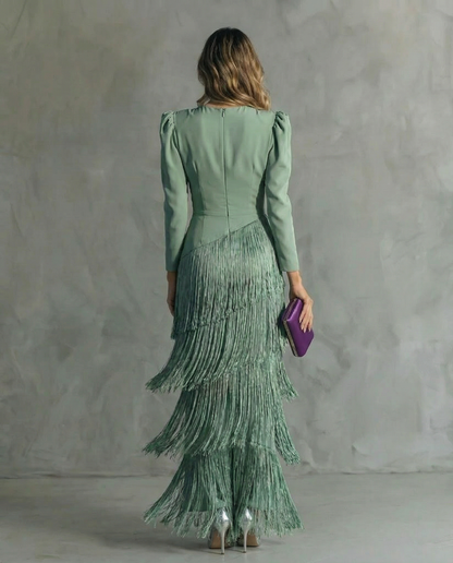 Chiara™ | Vestido Elegante con Mangas de Flecos
